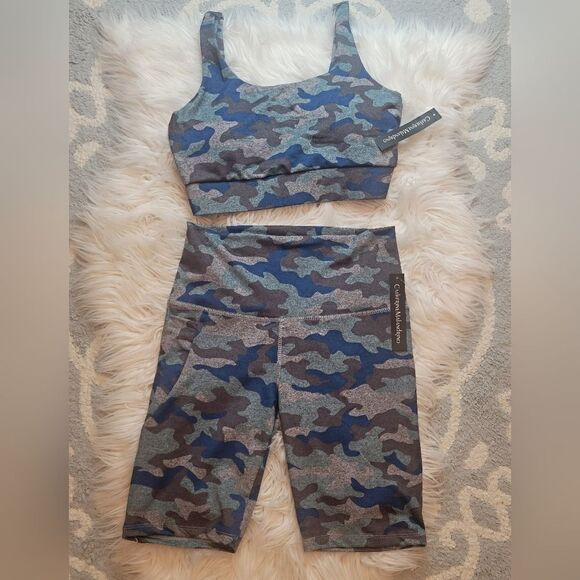 NWT Catherine Malendrino Sports Bra & Biker Short Set - Large - Picture 1 of 4